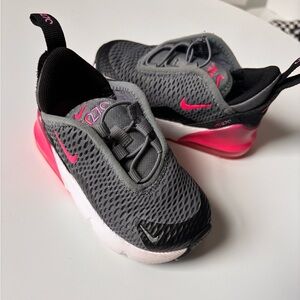 Nike 270s Toddler Size 6C